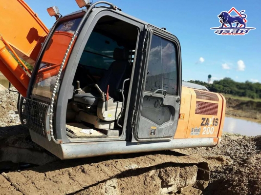 ขายรถแบ็คโฮ HITACHI ZX200-3 สภาพพร้อมใช้งาน ระบบแห้งมาก เจ้าของต้องการใช้เงินด่วน แจ้งขายถูก ขายรถแบ็คโฮ HITACHI ZX200-3 สภาพพร้อมใช้งาน ระบบแห้งมาก เจ้าของต้องการใช้เงินด่วน แจ้งขายถูก