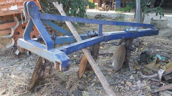 ขายหางสามของไฮเฮงหลี  ราคาต่อลองได้คับ