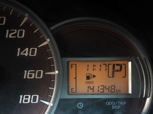 TOYOTA AVANZA 1.5G(MY12) ปี2012 เกียร์ AUTO
