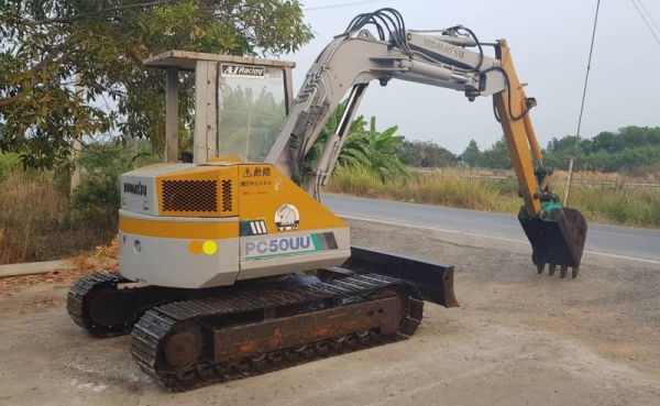 ขายด่วนรถแบคโฮKOMATSUโคมัสซูรุ่นยอดนิยมสวยๆPC50-6URเทียบเท่าPC50เครื่องโคมัสซู3D95เครื่องดีปั่มแรงรถนอกเพิ่งนำเข้ามาใหม่ยังไม่เคยใช้งานในเมืองไทยเลย ขายด่วนรถแบคโฮKOMATSUโคมัสซูรุ่นยอดนิยมสวยๆPC50-6URเทียบเท่าPC50เครื่องโคมัสซู3D95เครื่องดีปั่มแรงรถนอกเพิ่งนำเข้ามาใหม่ยังไม่เคยใช้งานในเมืองไทยเลย