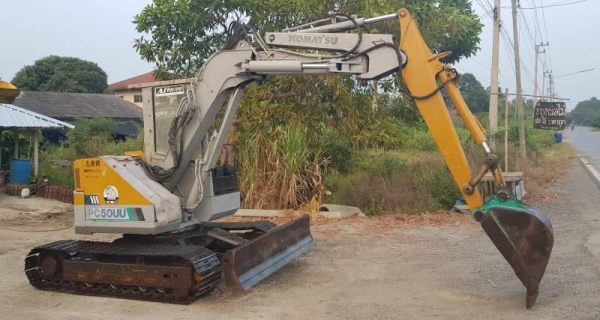 ขายด่วนรถแบคโฮKOMATSUโคมัสซูรุ่นยอดนิยมสวยๆPC50-6URเทียบเท่าPC50เครื่องโคมัสซู3D95เครื่องดีปั่มแรงรถนอกเพิ่งนำเข้ามาใหม่ยังไม่เคยใช้งานในเมืองไทยเลย ขายด่วนรถแบคโฮKOMATSUโคมัสซูรุ่นยอดนิยมสวยๆPC50-6URเทียบเท่าPC50เครื่องโคมัสซู3D95เครื่องดีปั่มแรงรถนอกเพิ่งนำเข้ามาใหม่ยังไม่เคยใช้งานในเมืองไทยเลย