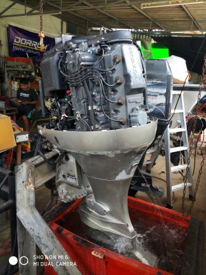 ขายเครื่องยนต์เรือเร็ว Honda BF130 4 จังหวะ หางยาว