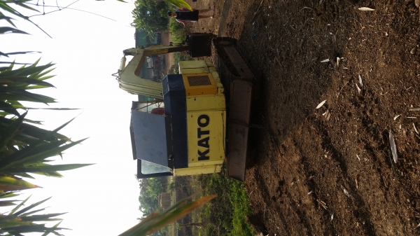 ขายแมกโฮกาโต้  รุ่น 180 พร้อมใช้งาน  รถใช้งานเองครับ