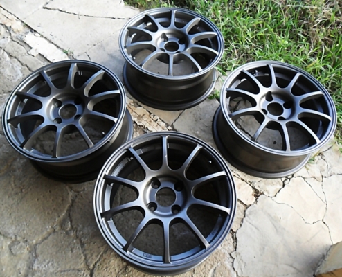 แม็กซิ่ง 4รู100 ขอบ15 ลายADVAN  วงละ1300