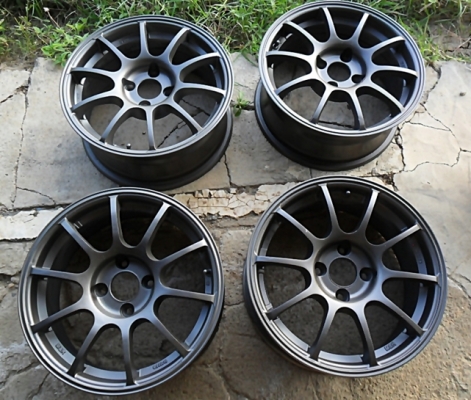 แม็กซิ่ง 4รู100 ขอบ15 ลายADVAN  วงละ1300