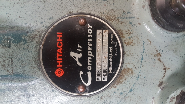 ปั้มลมถังแค้ปซูลhitachiมอเตอร์220v