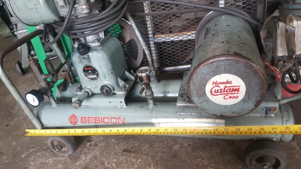 ปั้มลมถังแค้ปซูลhitachiมอเตอร์220v