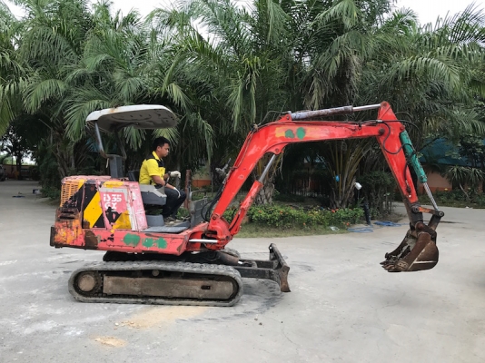 ขายแบคโฮIHI IS35(pc35)(ลายหัวแย๊ก) คอนโทลดี ปั้มแรง แน่นๆ สวยเดิมจากญี่ปุ่น100\% ทำงานสมบูรณ์ทุกระบบ รับรองไม่ผิดหวัง 199,000 เท่านั้น!!