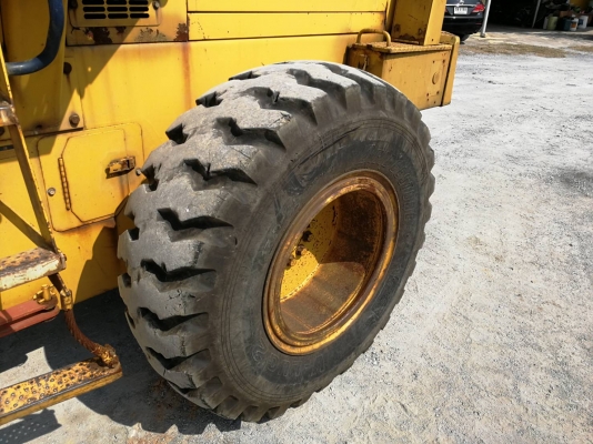 KOMATSU WA200-1 นำเข้าจากญี่ปุ่น โทร.090-986-2521 อ๊อบ