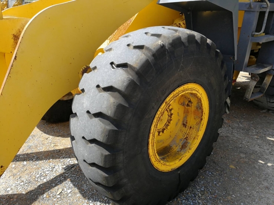 KOMATSU WA300-3 นำเข้าจากญี่ปุ่น โทร.090-986-2521 อ๊อบ