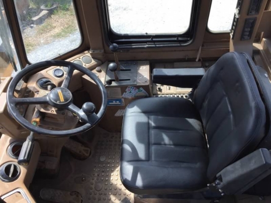 CAT 936E เก่าญี่ปุ่นแท้ สภาพสวย ราคาไม่แพง โทร.090-986-2521 อ๊อบ