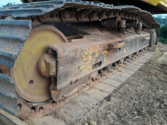 ขาย แบคโฮ KOMATSU PC200-3 คอนโทรลสั้น รถใช้งานได้ปกติ เอกสารเล่มทะเบียน