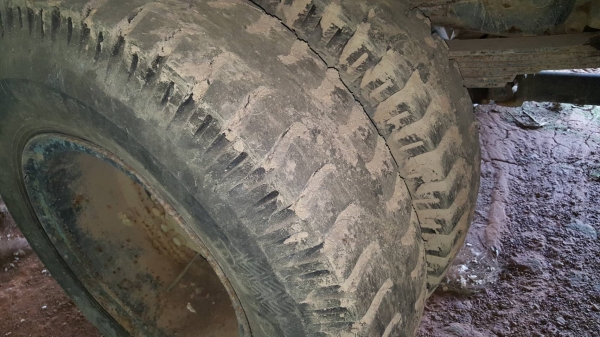 รถอีซูซุ 6 ล้อดั้ม FTR 165 แรงม้า. ปี 37. สนใจติดต่อ 081 - 6079515 รถอีซูซุ 6 ล้อดั้ม FTR 165 แรงม้า. ปี 37. สนใจติดต่อ 081 - 6079515