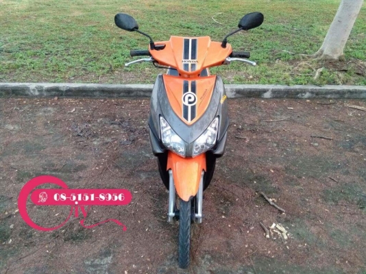 ขาย CLICK ปี 50 สวยเดิม ขายตามสภาพ มีเล่มทะเบียนพร้อม ต่อรองได้