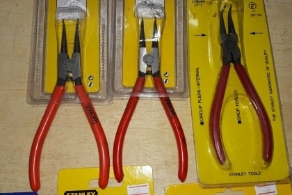 ขายคีมถ่างSTANLEY MADE IN USA.ใหม่เก่าเก็บ