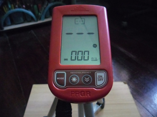 PRGR&rsquo;s Red Eyes Pocket Speed Monitor