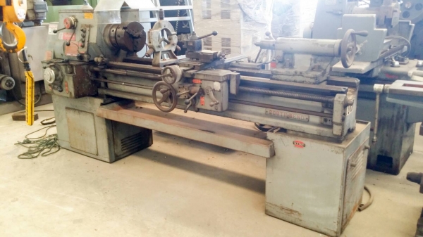 เครื่องกลึงมือสองญี่ปุ่น 9ฟุต เครื่องสวย ราคาดี ชมเครื่องจักร โฟล์คลิฟท์ รอก นับ1,000รายการจากญี่ปุ่นwww.paholgroup.com