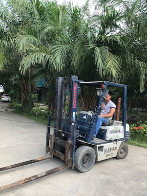 ขายFORKLIFT KOMATSU FG15-15(1.5ตัน)(AUTO) สวยเดิมจากญี่ปุ่น ยังไม่เคยใช้ในไทย 125,000เท่านั้น!!