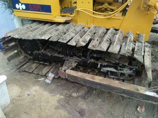 ขายแทร็กเตอร์D2-6 PL มี2คัน สไลด์3ทิศทาง สภาพสวยพร้อมใช้งาน เครื่องดีช่วงล่างดี ใบแทร็กเต็ม ราคาต่อรองคุยกันได้ มี2คัน โทร0616613023