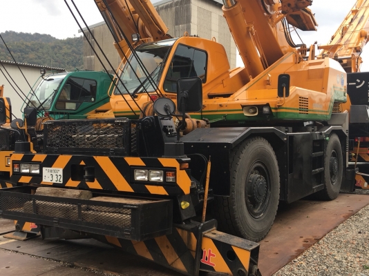 ีีรถเครนมือสองสภาพพร้อมใช้งานจากญี่ปุ่น