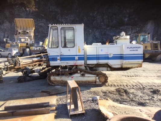 รถเจาะหิน Furukawa HCR9 รถเจาะหิน Furukawa HCR9