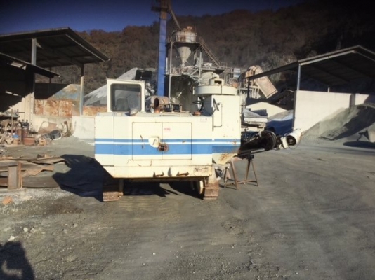 รถเจาะหิน Furukawa HCR9 รถเจาะหิน Furukawa HCR9