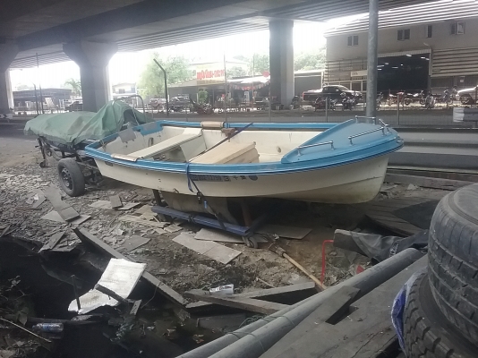 ขายเรือyamaha 12ฟุตพร้อมเครื่อง suzuki9.9แรง ขายเรือyamaha 12ฟุตพร้อมเครื่อง suzuki9.9แรง