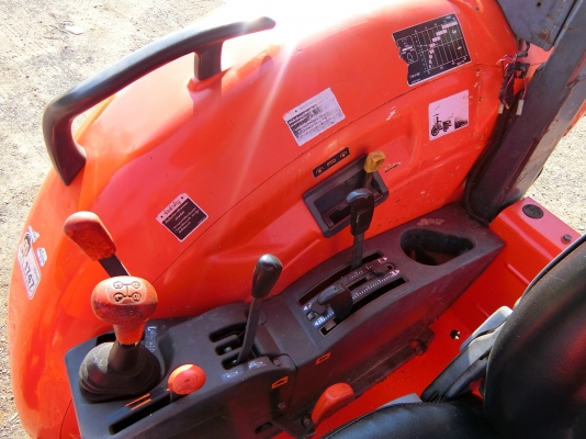 ❥ขายคะ รถไถมือ✌ M9540 สภาพเดิมๆใช้งานได้ปกติ ทำงาน 2518 ชม. พร้อมอุปกรณ์2ชิ้น ใบดันหน้า+ผาน7 680000 บาท ต่อรองได้คะ &raquo;&raquo;สนใจ✆0906910337 ⛳พิกัด ร้านส.เจริญแทรกเตอร์ อ.บางระกำ จ.พิษณุโลก