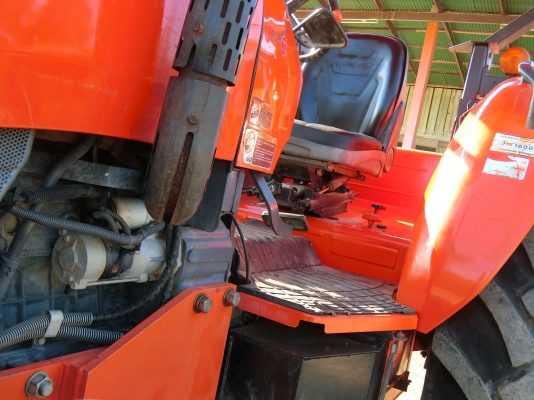 ❥ขายคะ รถไถมือ✌ M9540 สภาพเดิมๆใช้งานได้ปกติ ทำงาน 2518 ชม. พร้อมอุปกรณ์2ชิ้น ใบดันหน้า+ผาน7 680000 บาท ต่อรองได้คะ &raquo;&raquo;สนใจ✆0906910337 ⛳พิกัด ร้านส.เจริญแทรกเตอร์ อ.บางระกำ จ.พิษณุโลก