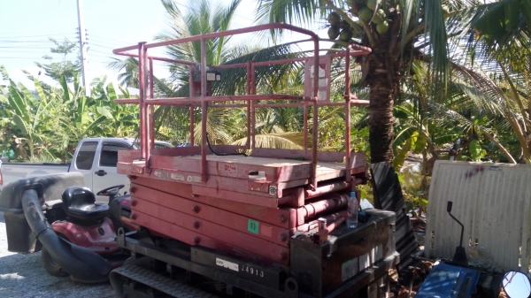 รถกระเช้า 6 เมตรพร้อมใช้แบตเตอรี่ใหม่ 2 ลูกเบิกห้าง ตู้ชาร์ท2ตู้สำหรับชาร์ทไฟบ้านได้ รถกระเช้า 6 เมตรพร้อมใช้แบตเตอรี่ใหม่ 2 ลูกเบิกห้าง ตู้ชาร์ท2ตู้สำหรับชาร์ทไฟบ้านได้