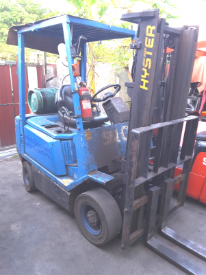 ขายฟอร์คลิฟท์ขนาด 1.5 ตันเสา 3 เมตรออโต้ 0813535948