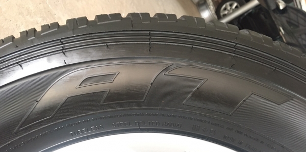 แม็กป้ายแดง Toyota Revo ขอบ17 พร้อมยางป้ายแดง Dunlop 265-65-17 ปลายปี 17 ใหม่ๆยกห้าง
