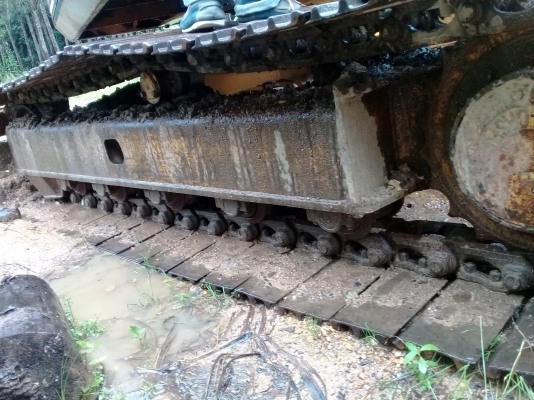 Komatsu PC80-3 รถสภาพดี เฟรมไม่ผุ เครื่องดี ปั้มดี ทำงานปกติ เจ้าของซื้อรถเช็คมา ราคาต่อรองได้ ติดต่