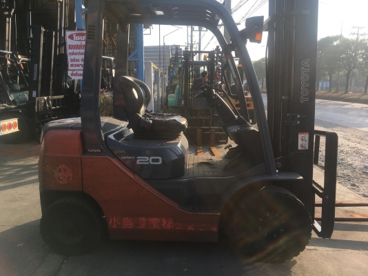 ขายรถโฟล์คลิฟท์มือสองนำเข้าจากประเทศญี่ปุ่น