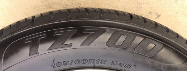 ยาง Firestone 185-60-15 ปลายปี 15 ดอกยางหนาปึก ยาง Firestone 185-60-15 ปลายปี 15 ดอกยางหนาปึก