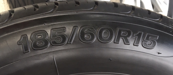 ยาง Firestone 185-60-15 ปลายปี 15 ดอกยางหนาปึก ยาง Firestone 185-60-15 ปลายปี 15 ดอกยางหนาปึก