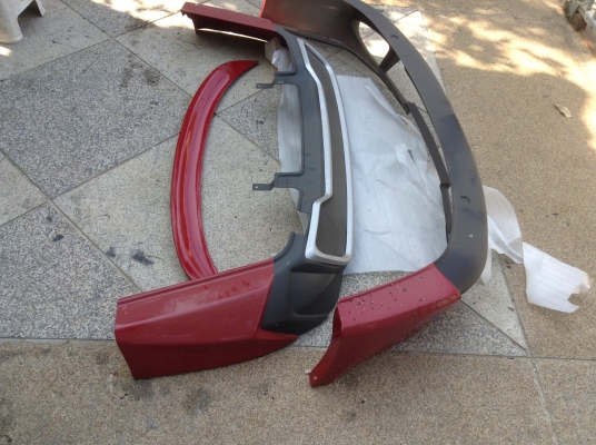 ขายสเกิร์ตรอบคัน MG5 ของแท้จาก MG สีแดง