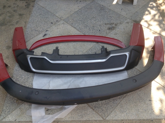 ขายสเกิร์ตรอบคัน MG5 ของแท้จาก MG สีแดง