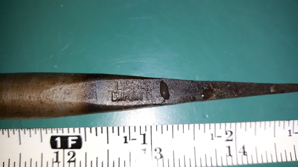 ขายตะไบบุ้งกลมตราสิงโต MADE IN ENGLAND.ใหม่เก่าเก็บ