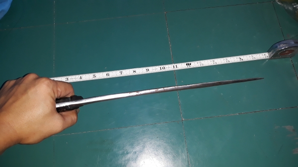 ขายมีดตีจากเหล็กดอกจิกรถไฟ ด้ามเขาควายขนาดหนักเหมาะมือ