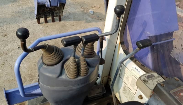 ขายด่วนรถแบคโฮมิตซู MM30SRเคื่อง3สูบดีปั้มนี้วดีคอลโทลน้ำมันเท่าPC30รถนอกเพิ่งเข้ามาใหม่สถาพพร้อมใช้ยังไม่เคยใช้งานในไทยเลย ขายด่วนรถแบคโฮมิตซู MM30SRเคื่อง3สูบดีปั้มนี้วดีคอลโทลน้ำมันเท่าPC30รถนอกเพิ่งเข้ามาใหม่สถาพพร้อมใช้ยังไม่เคยใช้งานในไทยเลย