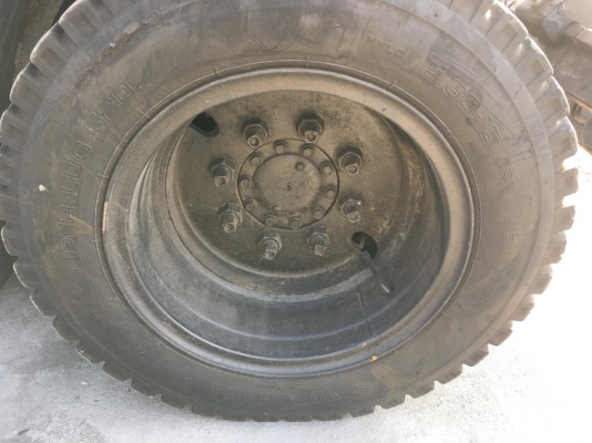 ขายรถโฟล์คลิฟท์มือสองสำหรับตักยางพารา