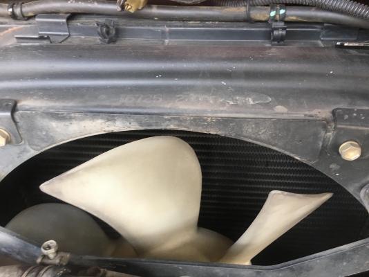 ขายรถโฟล์คลิฟท์มือสองสำหรับตักยางพารา