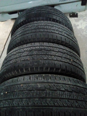 265/65R17 ROADSESTONE HTX ปี14 สวยหนา เท่ากันทุกเส้น ชุด 4 เส้น โทร.081-427-3941 ไอดีไลน์ 0814273941