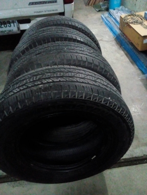 265/65R17 ROADSESTONE HTX ปี14 สวยหนา เท่ากันทุกเส้น ชุด 4 เส้น โทร.081-427-3941 ไอดีไลน์ 0814273941