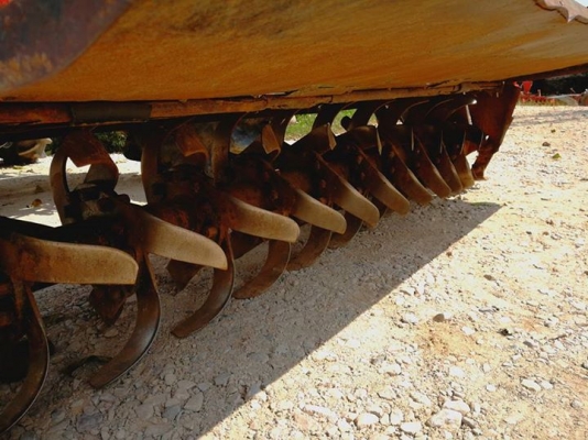 แชมป์YTO604 4 WD ขนาด 60 แรง 4 สูบ ทำงาน 1013 ชั่วโมง ใบมีดดันหน้า โรตารี่