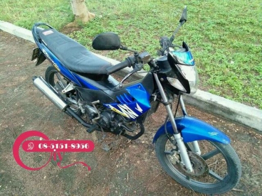 ขาย SONIC ปี 48 กุญแจใหญ่ รถเดิม ขายถูกตามสภาพ ป้ายเหลือง