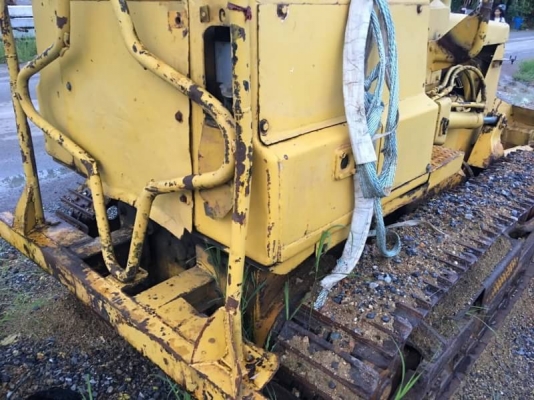 ขาย 135,000 KOMATSU D 20 A-5 สไลร์ 6 ทิศทาง เครื่องดี เกียร์แรง ช่วงล่างพร้อมใช้ รถอยู่ สระบุรี 090-772-3710 090-772-3708