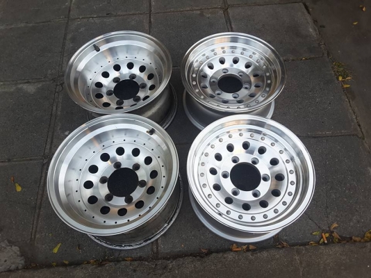 Max หยดนำ้ 6รู139 ขอบ 15 สภาพสวยๆ เงาวิ้งๆ มี 2คุ่ 4วง