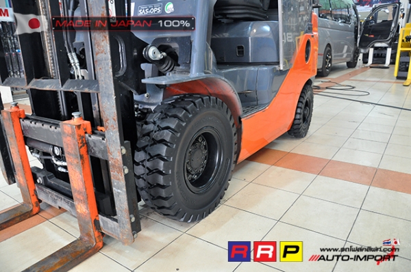 ขายรถโฟล์คลิฟท์มือสอง TOYOTA รุ่น 8FG18-14407 นำเข้าจากประเทศญี่ปุ่น 100\% ไม่เคยใช้งานในไทย